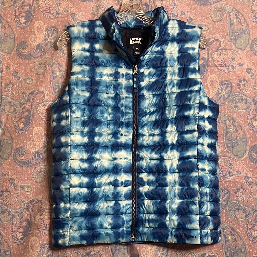 Lands' End Blue and White Tie-Dye Puffer Vest Kids XL